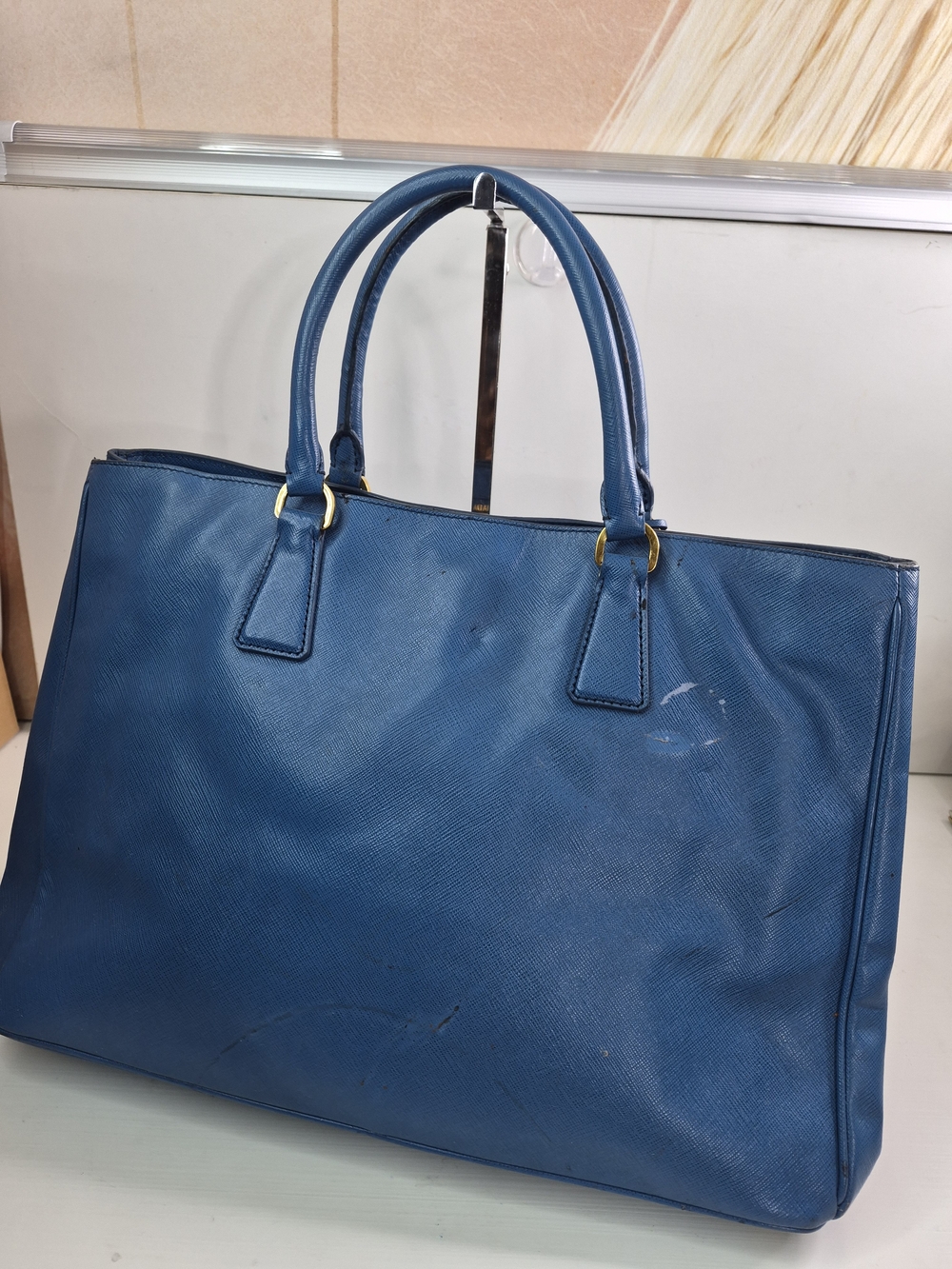 Prada Blue Saffiano Leather Tote Bag - Picture 4 of 14